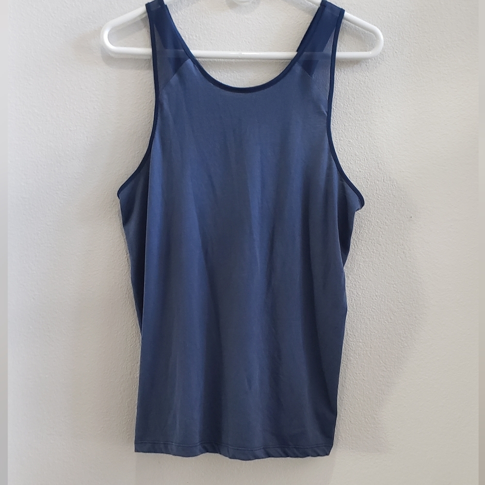 Avia tank topblue and sheer mesh size 8/10